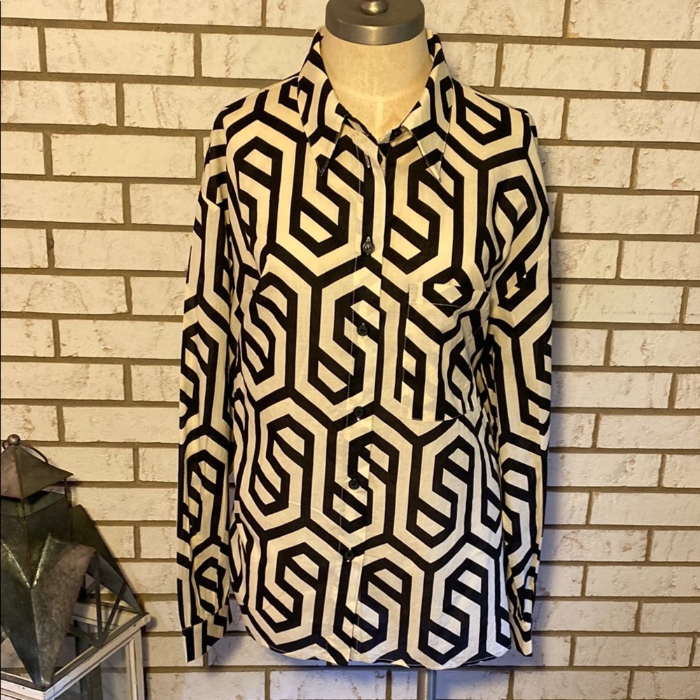 Zara Black and Cream Geometric Blouse